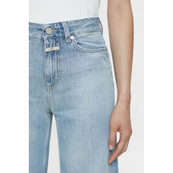 Closed Glow Up Wide Leg Jean in Mid Blue 30 - Picture 3 of 7